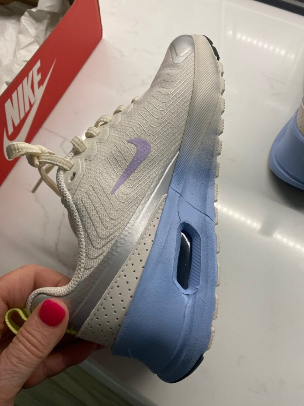 Ladies Nike Air Max Nuaxis Sneaker